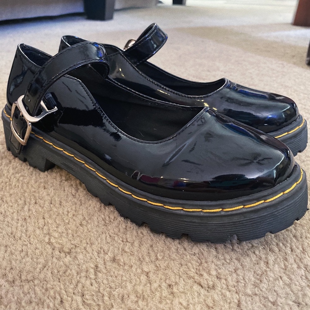 Black Mary Jane Shoes